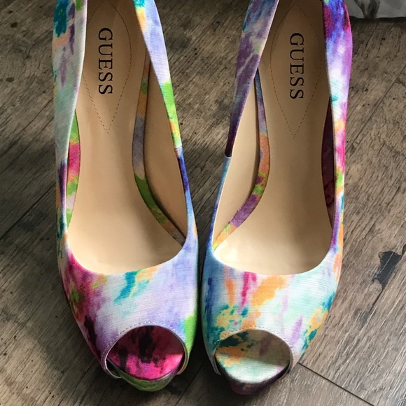NEW Multi Color Guess Peep Toe - Picture 3 of 8